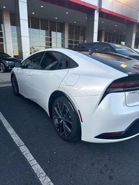 2024 Toyota Prius XLE