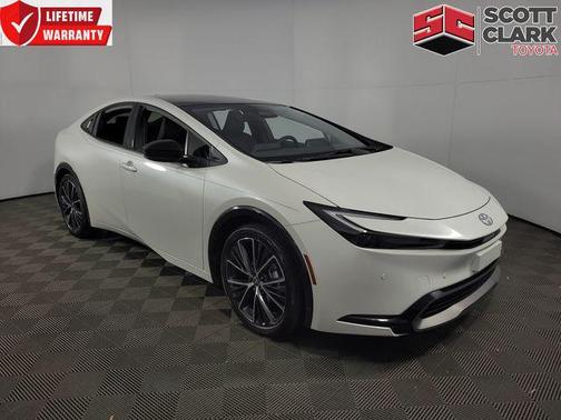 2024 Toyota Prius XLE