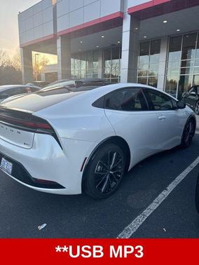 2024 Toyota Prius XLE