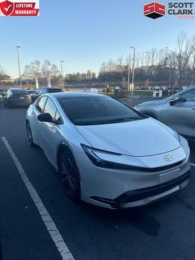 2024 Toyota Prius XLE