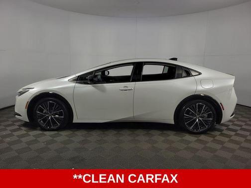 2024 Toyota Prius XLE
