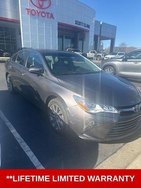 2016 Toyota Camry XLE