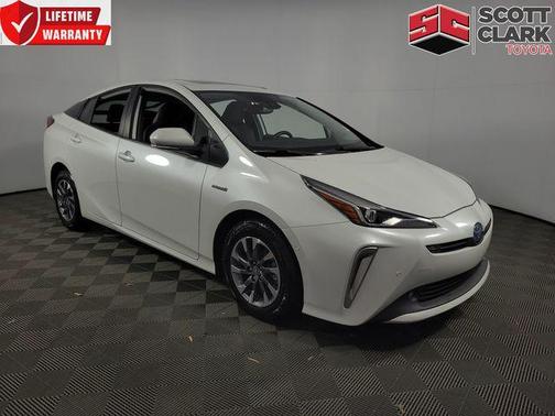 2022 Toyota Prius XLE