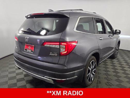 Select 2022 Honda Pilot AWD Elite