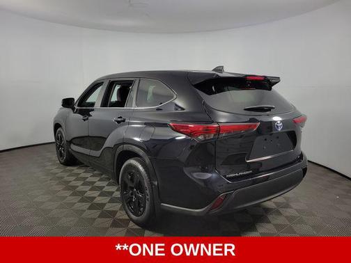 2023 Toyota Highlander Hybrid LE