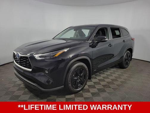 2023 Toyota Highlander Hybrid LE