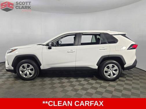 2023 Toyota RAV4 LE