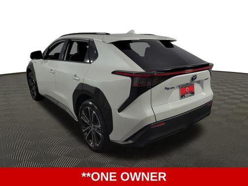 2023 Toyota bZ4X Limited