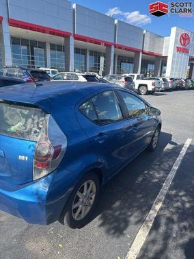 2014 Toyota Prius c Four