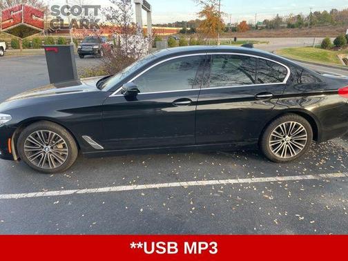 2018 BMW 540 540i