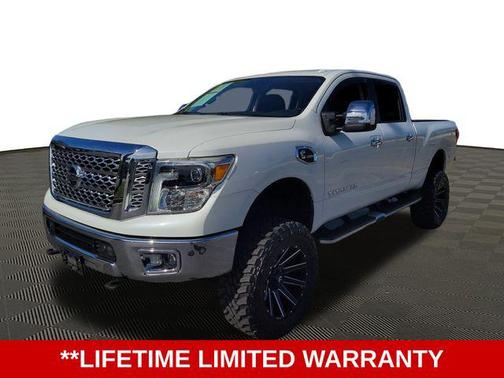 2017 Nissan Titan XD SL