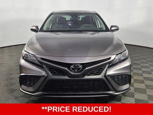 Predawn Gray Mica 2024 Toyota Camry SE