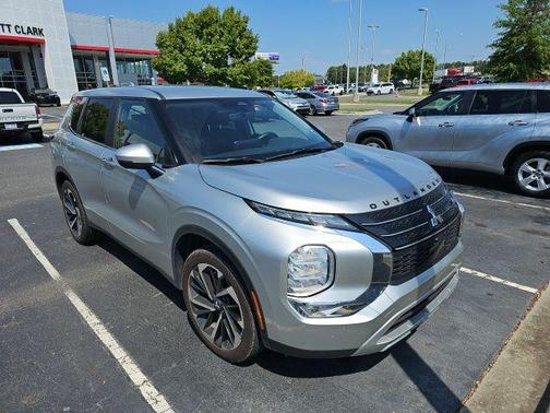 2023 Mitsubishi Outlander SE 2.5 2WD