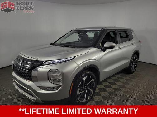 2023 Mitsubishi Outlander SE 2.5 2WD
