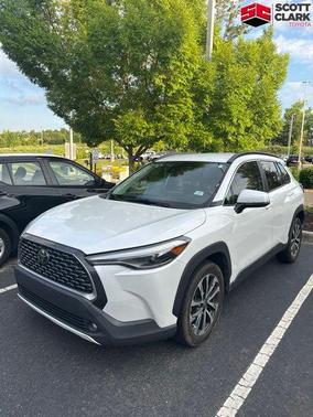 Wind Chill Pearl 2022 Toyota Corolla Cross XLE