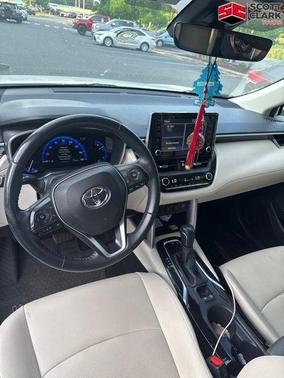 Wind Chill Pearl 2022 Toyota Corolla Cross XLE
