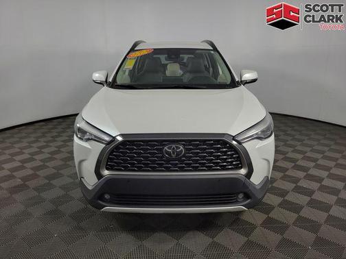 Wind Chill Pearl 2022 Toyota Corolla Cross XLE