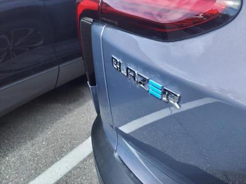 2025 Chevrolet Blazer EV eAWD LT