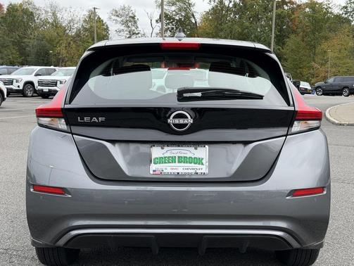2025 Nissan Leaf S