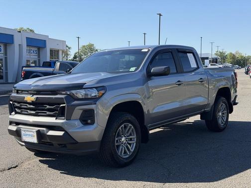 2024 Chevrolet Colorado LT