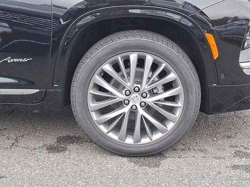2025 Buick Enclave Avenir FWD