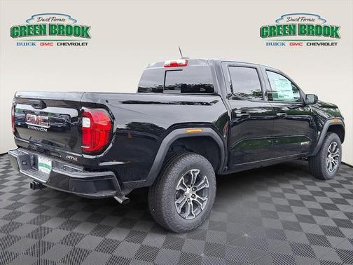 2025 GMC Canyon Base