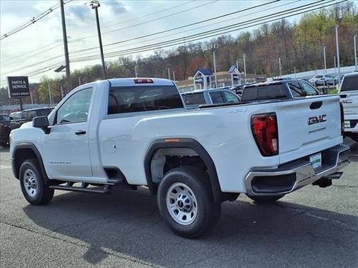 2025 GMC Sierra 3500 Base
