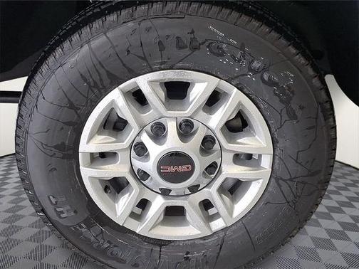 2025 GMC Sierra 2500 SLE