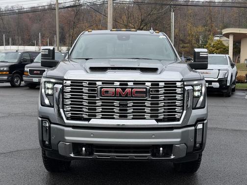 2024 GMC Sierra 2500 Denali