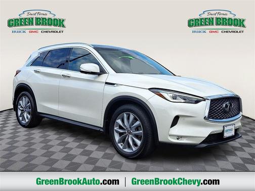 2022 INFINITI QX50 ESSENTIAL AWD