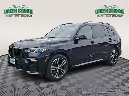 2022 BMW X7 M50i