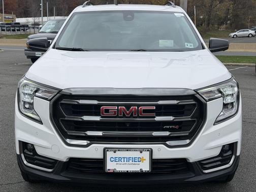 2022 GMC Terrain AWD AT4