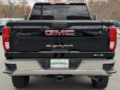 2025 GMC Sierra 2500 SLE