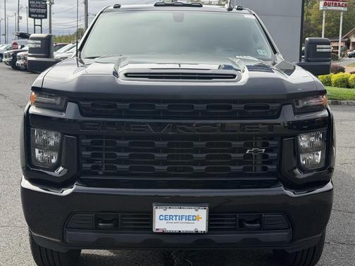 2022 Chevrolet Silverado 2500 Custom