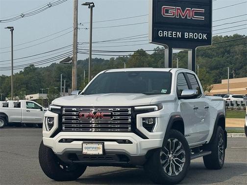 2023 GMC Canyon Denali