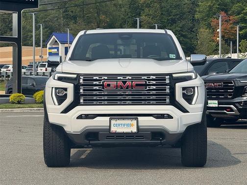 2023 GMC Canyon Denali