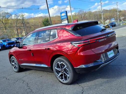 2025 Chevrolet Equinox EV LT