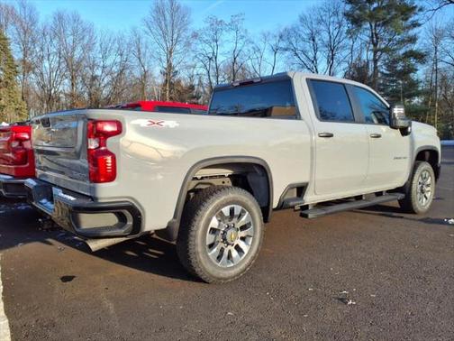 2025 Chevrolet Silverado 2500 Custom