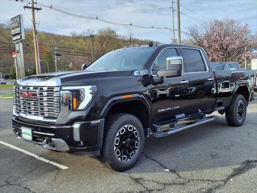 2025 GMC Sierra 3500 Denali