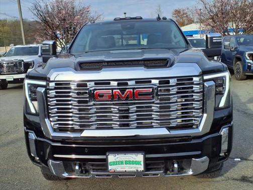 2025 GMC Sierra 3500 Denali