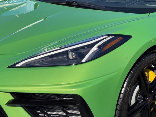 2026 Chevrolet Corvette Stingray w/2LT