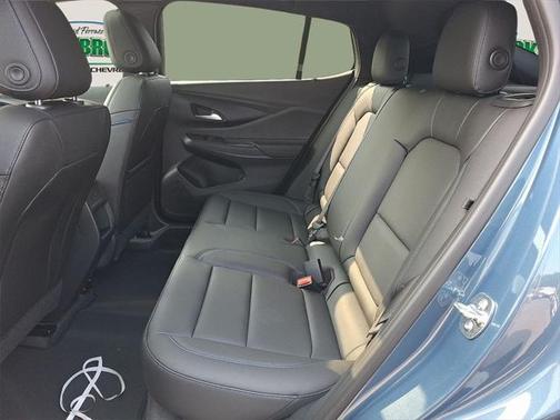 2025 Buick Envista Sport Touring FWD