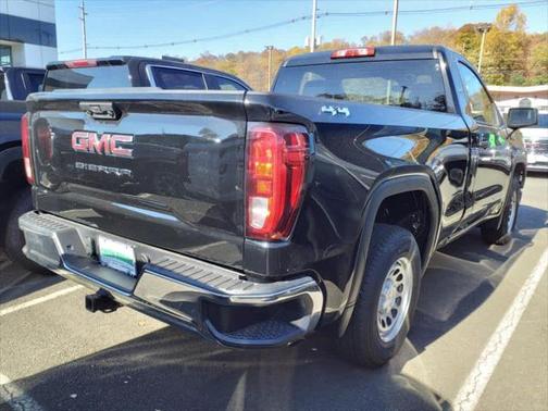 2025 GMC Sierra 1500 Pro