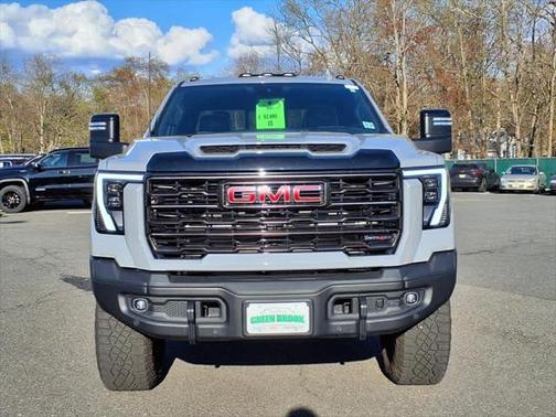 2024 GMC Sierra 2500 AT4