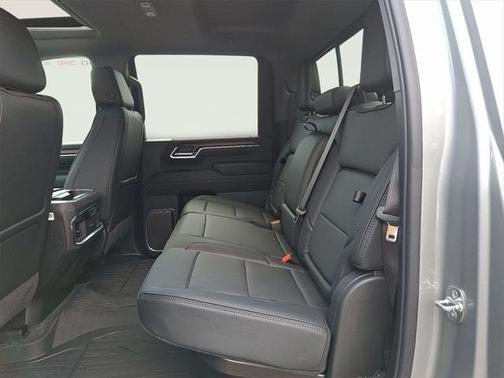 2025 GMC Sierra 3500 Denali