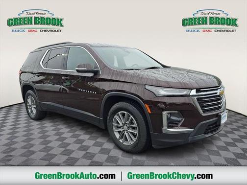 2022 Chevrolet Traverse LT Cloth