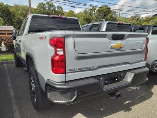 2025 Chevrolet Silverado 2500 Custom