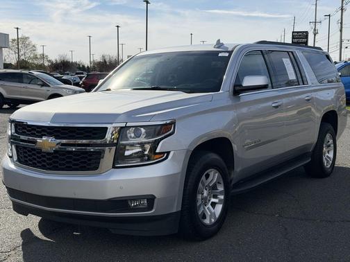 2017 Chevrolet Suburban LT