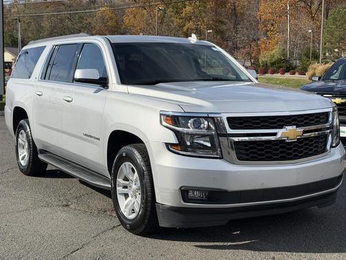 2017 Chevrolet Suburban LT