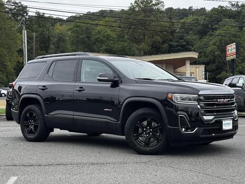 2022 GMC Acadia AWD AT4